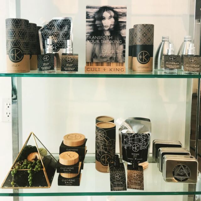 We are very excited to be partnering with @cultandking 
If you like non-toxic, beautiful looking, high performing products, then you will ❤️this line.

*no animal testing
*no Amazon
* no conglomerates
*no plastic bottles
*no artificial fragrance
*no artificial colorants 
Let us teach you about all the good things it has to offer you and your planet. 
#cultandking #cultandkingtonik #cultandkingsetspray #cultandkingjelly #carefortheplanet #smallsalon #enjoymaplewood #stlsalon
#stlstylist #loveyourself